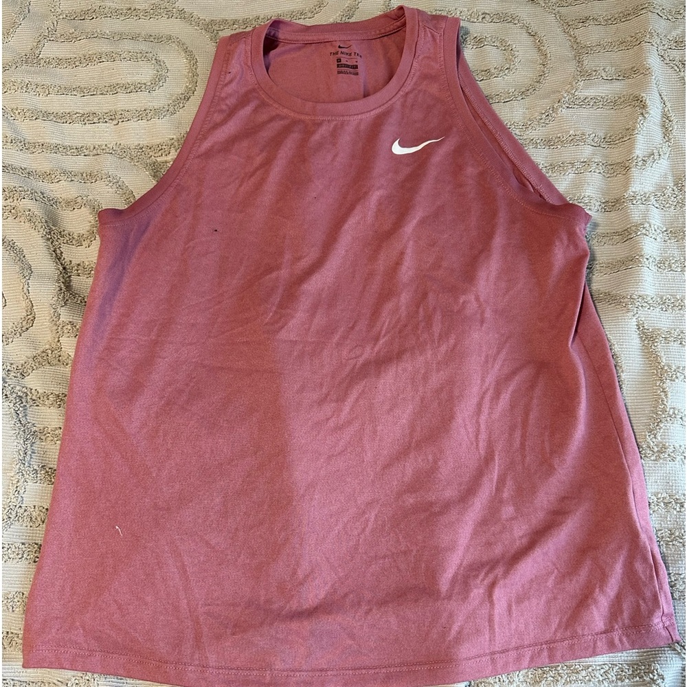 Nike tank top med